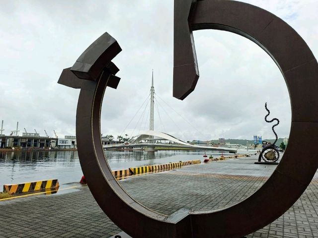 ว้าวมากที่ Pier-2 Arts Center 