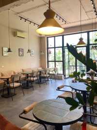 Noori Cafe & Bistro