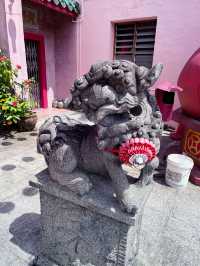 Shang Ti Temple: Historic Teochew Landmark on Carpenter Street