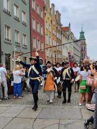 七月下旬到訪格坦斯克不可錯過的「聖多明尼克市集」(St Dominic’s Fair in Gdańsk)，