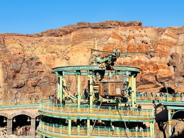 Disney with a Splash: Inside Tokyo DisneySea