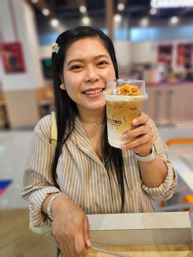 ร้านกาแฟ ONE TO TWO