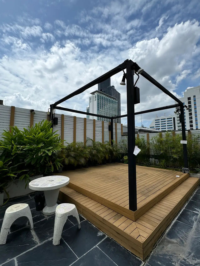 From Bed to Boardroom, Kinnon Deluxe Rethinks Travel