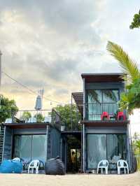 The beach container Sichon 