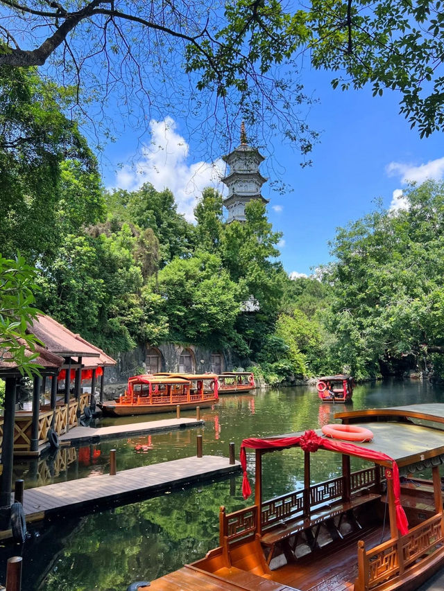 Splendid China & Folk Culture Village 🏮 