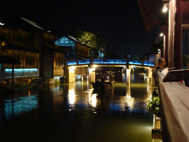🌊 Wuzhen Dongzha — A Peaceful Walk Through Water and Time