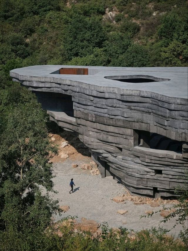 “The Sound Cave of the Valley”