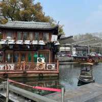 🌅 West Lake (西湖): A Grand Stage of Nature and Culture