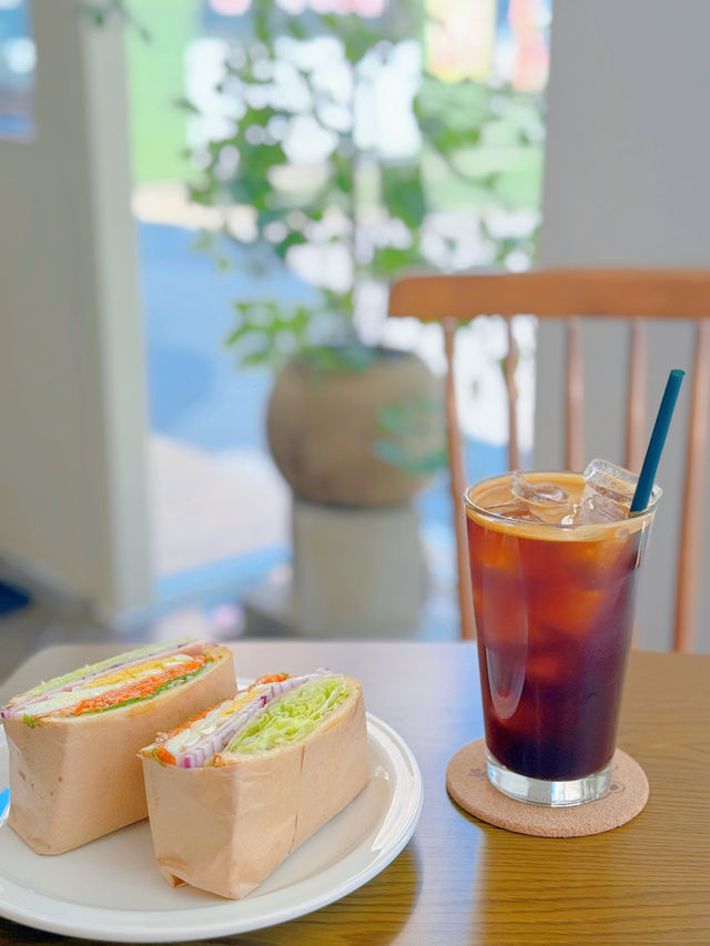 수제 샌드위치가 맛있는 인천 디저트 카페