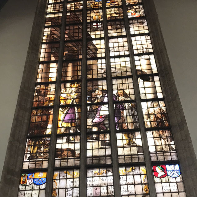 📍Oude Kerk(アウデ・ケルク)|アムステルダム最古の教会 📍Oude Kerk(アウデ・ケルク)|アムステルダム最古の教会