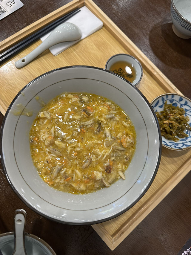 บะหมี่ปู ใครมาเซี่ยงไฮ้ห้ามพลาดนะ 