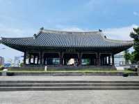 Serenity in the City: Gwandeokjeong’s Quiet Magic