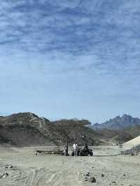［埃及旅遊］撒哈拉沙漠🏜️在一望無際的沙漠裡飆沙爬沙丘