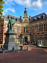 Explore Netherlands-A walk Through history