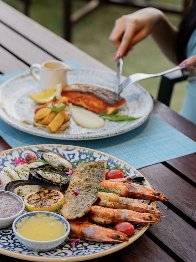 Beach Grill ห้องอาหารซีฟู้ดริมทะเลพังงา  Beach Grill ห้องอาหารซีฟู้ดริมทะเลพังงา