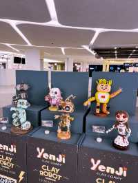 Clay Robot Exhibitions by Yenji: Where Emotions Meet Imagination
