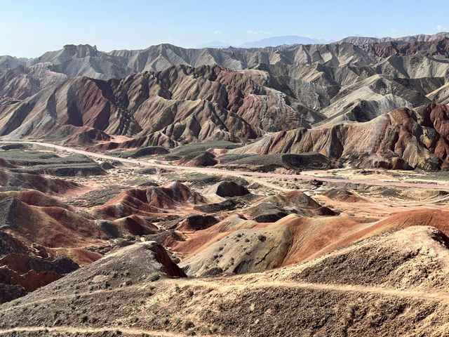  Detailed Guide to 七彩丹霞 – China’s Rainbow Mountains 🌈