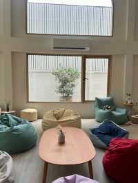 Living Room Thonglor 