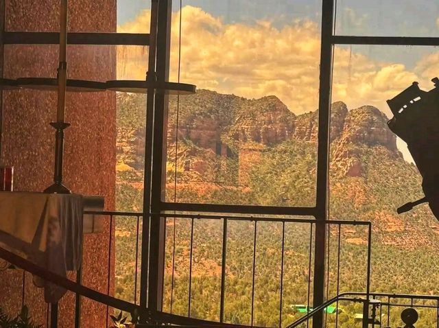 ⛪ “Chapel of the Holy Cross – Faith Carved into the Red Rocks!”