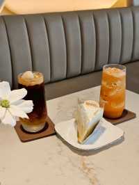 Riviera Cafe & Restaurant นนทบุรี
