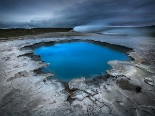 “The Hidden Oasis of Fire and Ice”