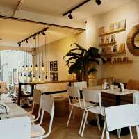 🍰 The Women-Owned Haven of Sweet Indulgence