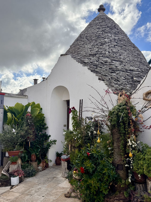 돌지붕이 춤추는 도시, 알베로벨로의 매력