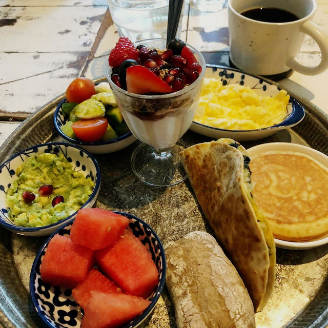 🇩🇰 Café Flottenheimer: Copenhagen's Cozy Hygge Haven