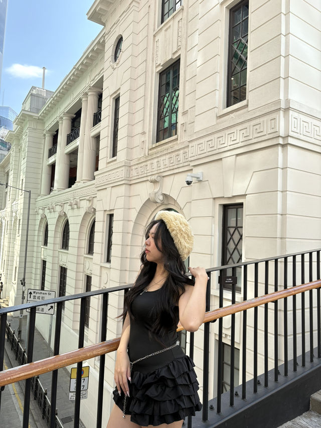 🎨 HOLLYWOOD ROAD 🎨 HOLLYWOOD ROAD