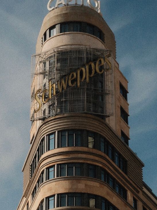 태양 아래 느리게 살아가는 도시, 마드리드