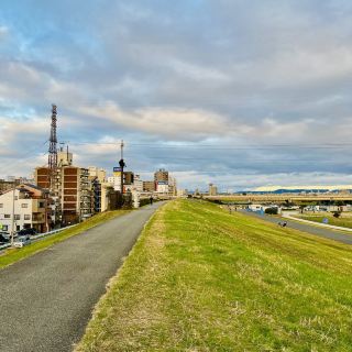 Yodogawa Riverside Park - Afternoon Chilling Out in Osaka 🌿🌆
