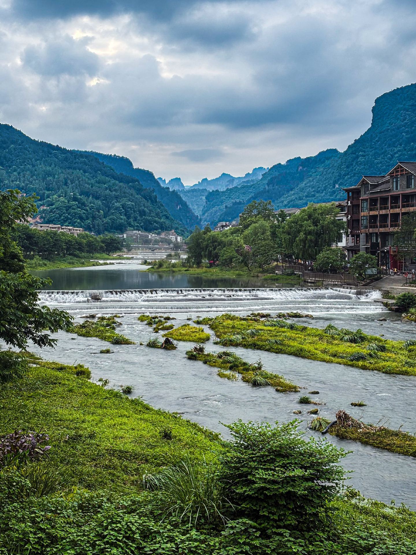 Wulingyuan or Zhangjiajie: Don't Make This Major Travel Mistake!