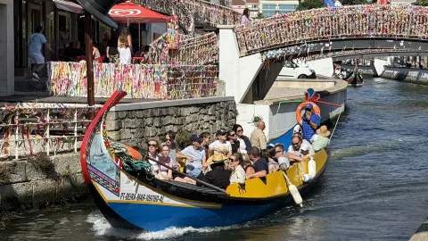 [Aveiro, Portugal] A pleasant town where you can enjoy walking around, with canals and churches. — traveler post in Aveiro