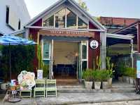 YokoJung: A Haven for Dessert Enthusiasts 🍰🍨