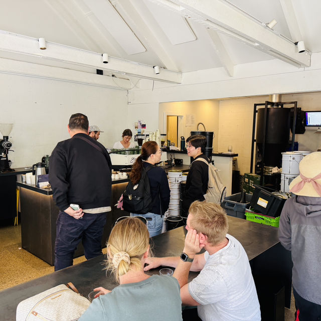 Wolf Coffee Roasters, Arrowtown – A Hidden Gem for Coffee Enthusiasts