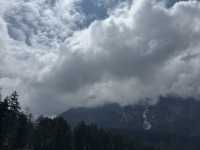 （雲南）玉龍雪山下的藍寶石 藍月谷