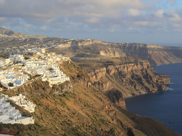 聖托里尼 Santorini 白藍色的度假勝地 🇬🇷 