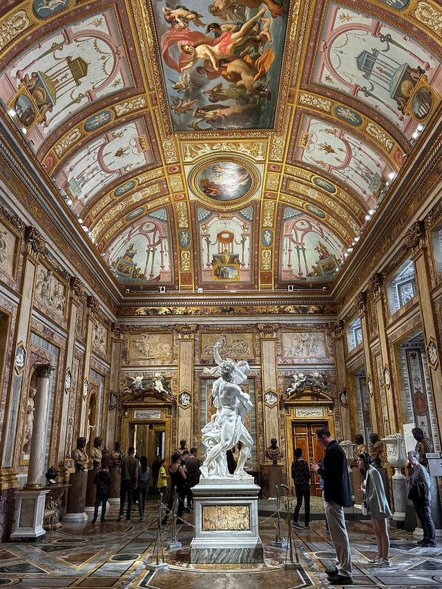 **로마** 방문은 이탈리아 역사와 문화에 대한 몰입형 경험이었습니다! 🇮🇹🏛️
