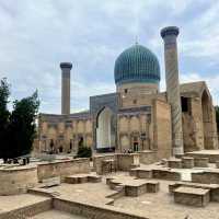 50 Shades of Blue in Samarkand