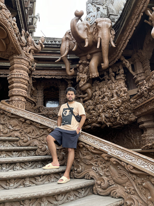 The Sanctuary of Truth – A Wooden Marvel in Pattaya