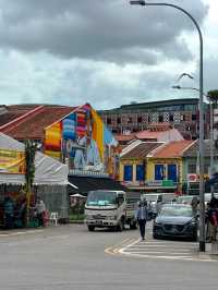 Little India: Colorful Chaos in Singapore