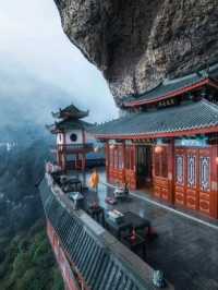🏯 Lingtong Temple – A Serene Buddhist Haven in Zhangzhou