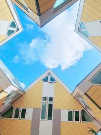 Colourful ROTTERDAM