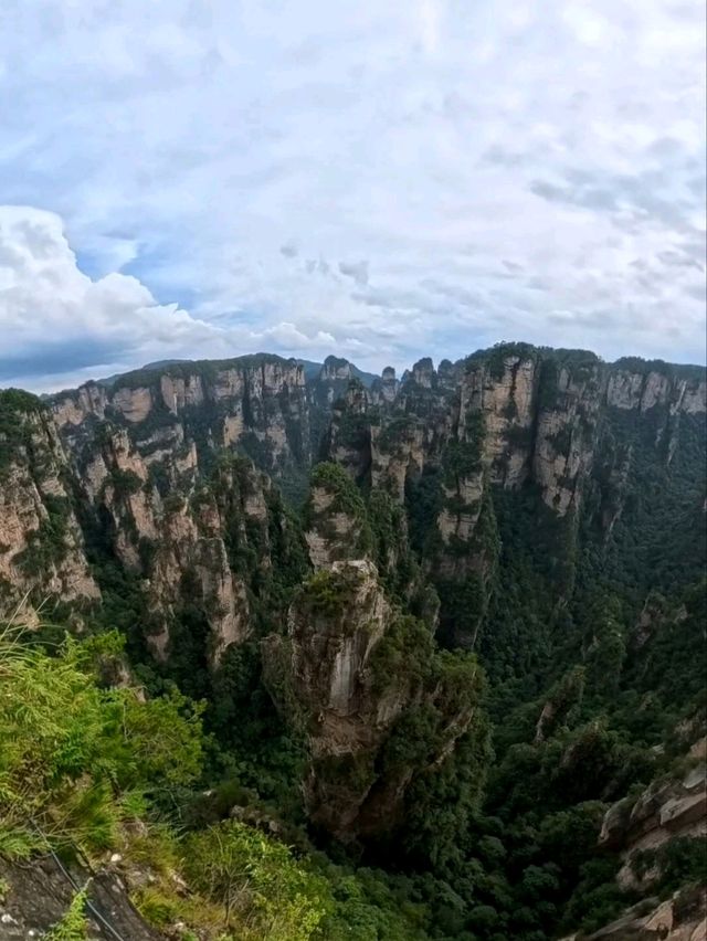 Антитолповый маршрут по Zhangjiajie Антитолповый маршрут по Zhangjiajie