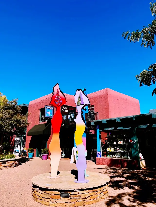 紅岩秘密：明信片以外的塞多納