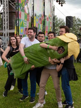 ロシアで最も奇妙なお祭り。