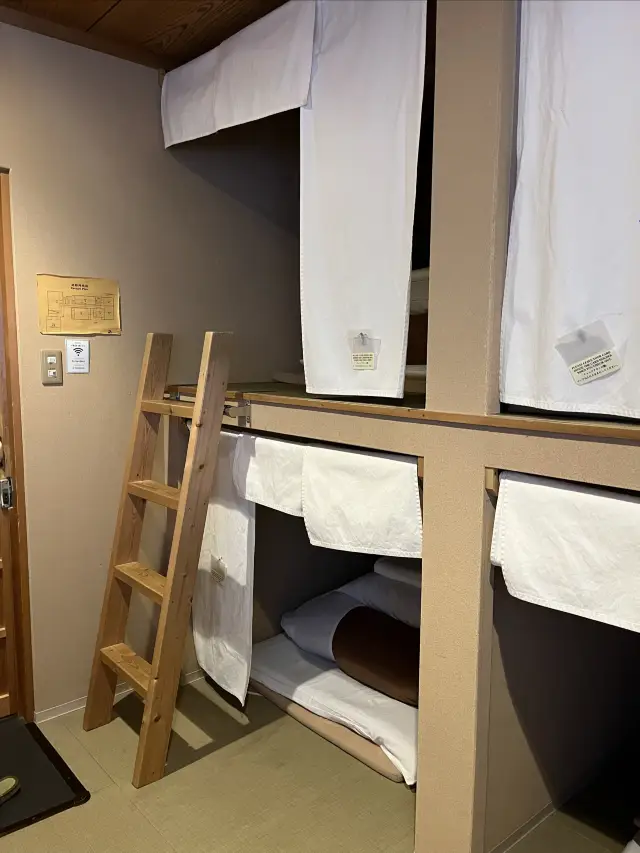 Experience of staying in two hostels in Kyoto~