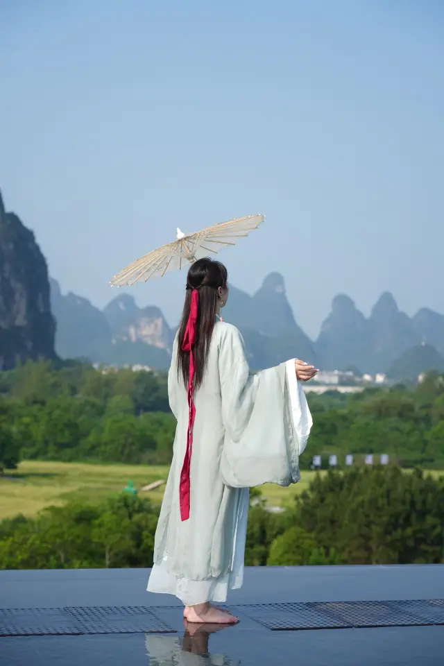 聽說了嗎？這家酒店可以旅拍竹筏寫真