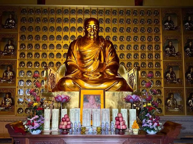 國內首座以當代高僧命名的寺院，不要門票停車免費
