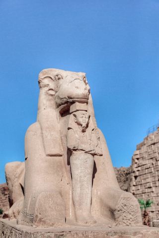Luxor Karnak Temple, feel the place where the sun rises!